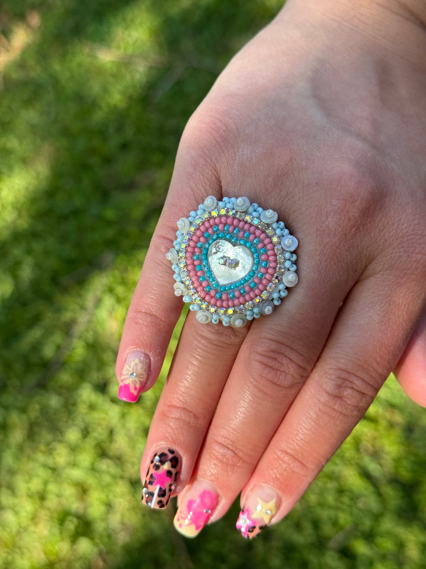 Small Heart Shell Beaded Ring